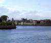 Hrad kr�le Jana nad �ekou Shannon.