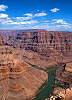 �eka Colorado na dn� Grand Canyonu.